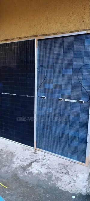 650watts Jinko Solar Panel 48volts Mono