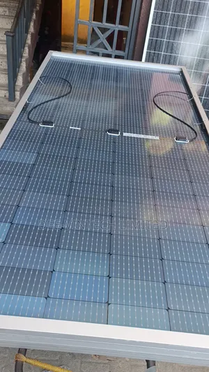 650watts Jinko Solar Panel 48volts Mono
