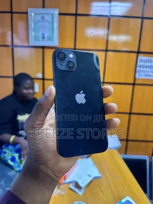 Apple iPhone 13 128 GB Green