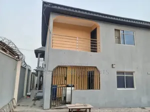 4bdrm Duplex in Off Ago-Palace Way for sale