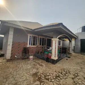 3bdrm House in Akala Express for sale