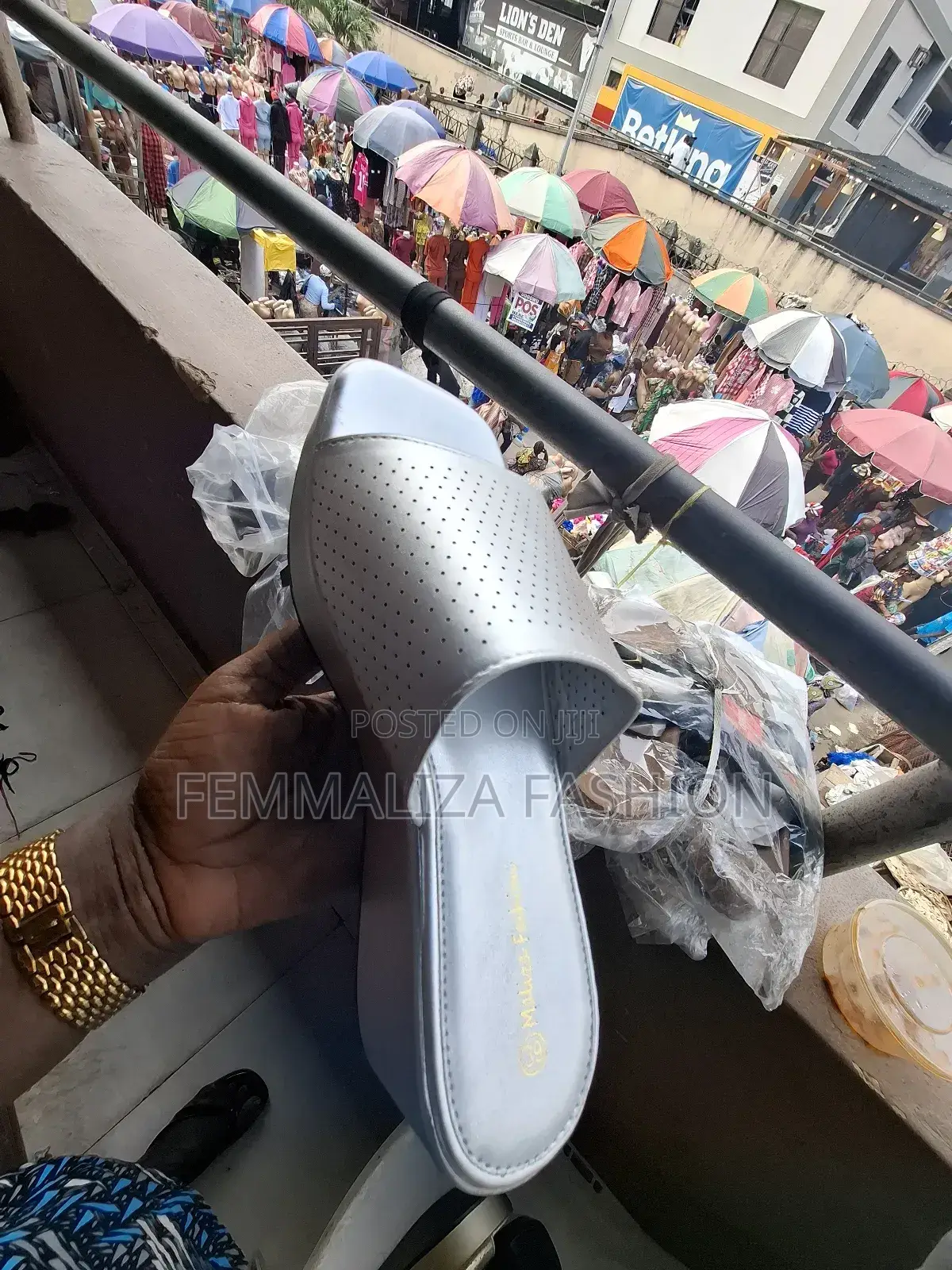 Classic Women Wedge Slippers