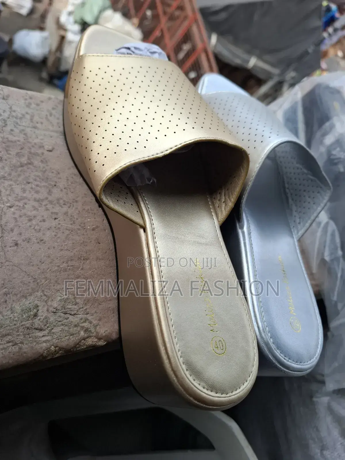 Classic Women Wedge Slippers