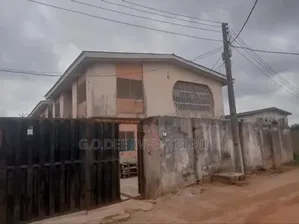 6bdrm Block of Flats in Off Ago-Palace Way for sale