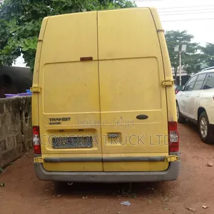 Ford Transit 1998 Yellow