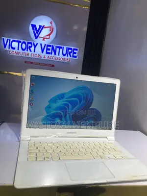 Laptop Samsung 4GB Intel Core 2 Quad SSD 128GB