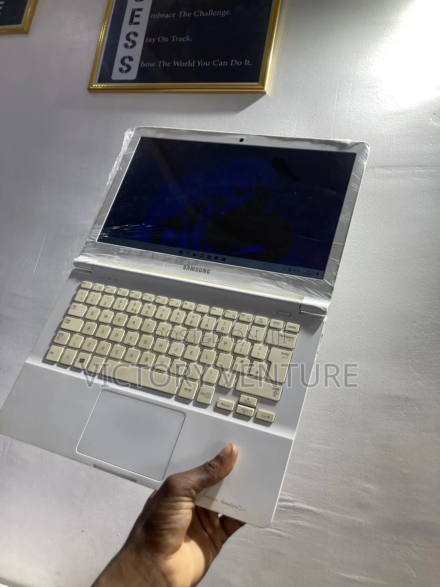 Laptop Samsung 4GB Intel Core 2 Quad SSD 128GB