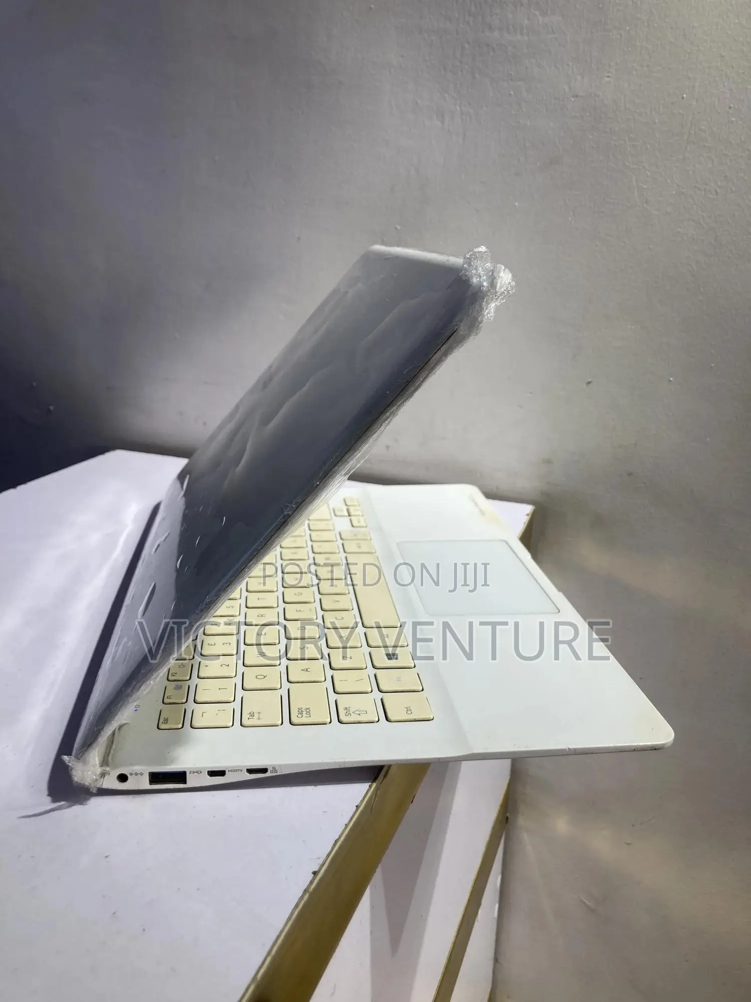 Laptop Samsung 4GB Intel Core 2 Quad SSD 128GB