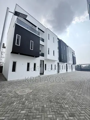 3bdrm Duplex in Ajah, Off Lekki-Epe Expressway for sale