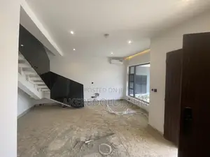 4bdrm Townhouse / Terrace in Wuse 2 for rent
