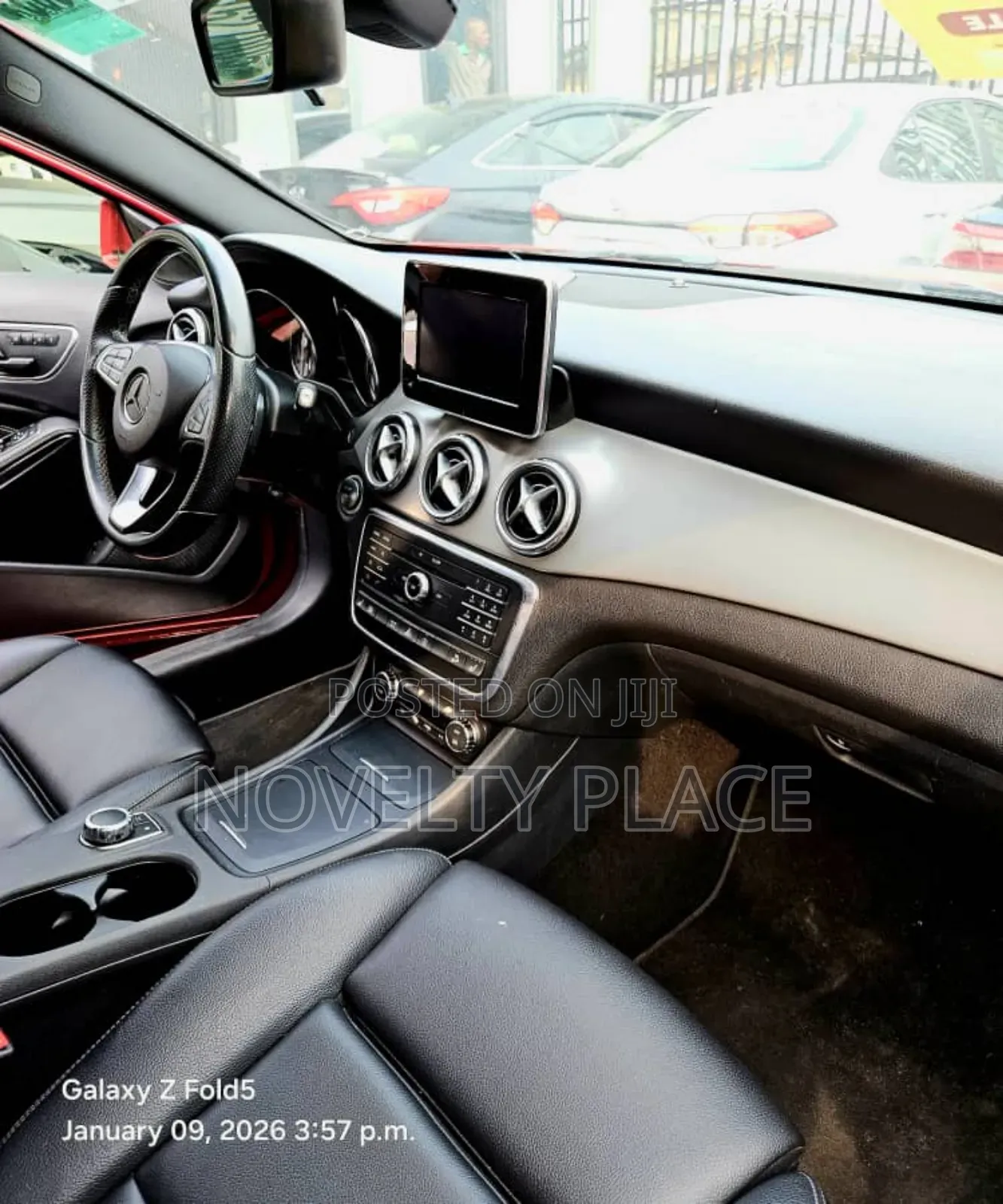 Mercedes-Benz GLA 250 2017 Red