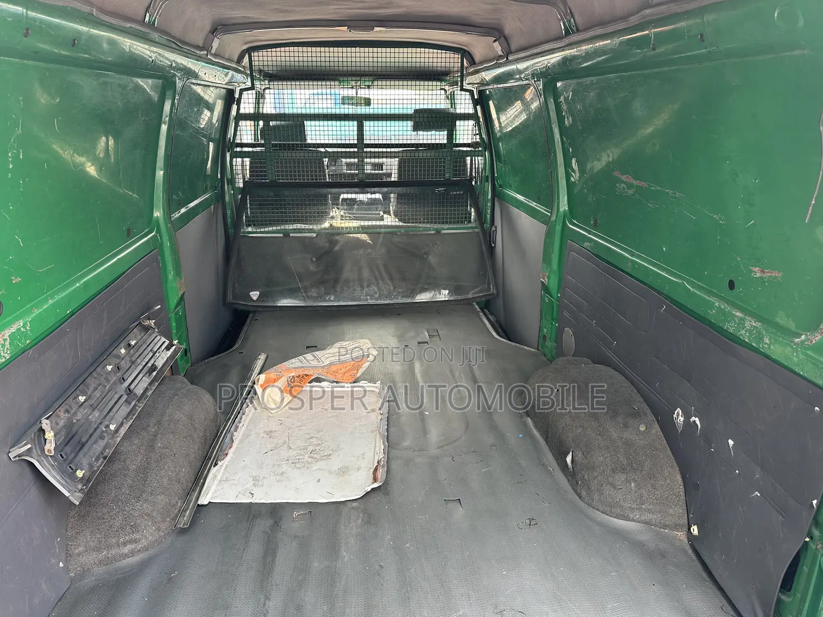 Mitsubishi Delica 2008 Green