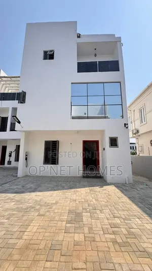 4bdrm Duplex in Lekki Expressway for sale