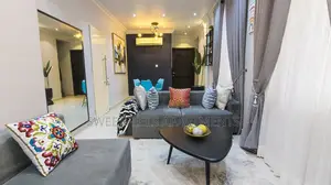 1 Bedroom Apartment With Ps4 and a Workstation