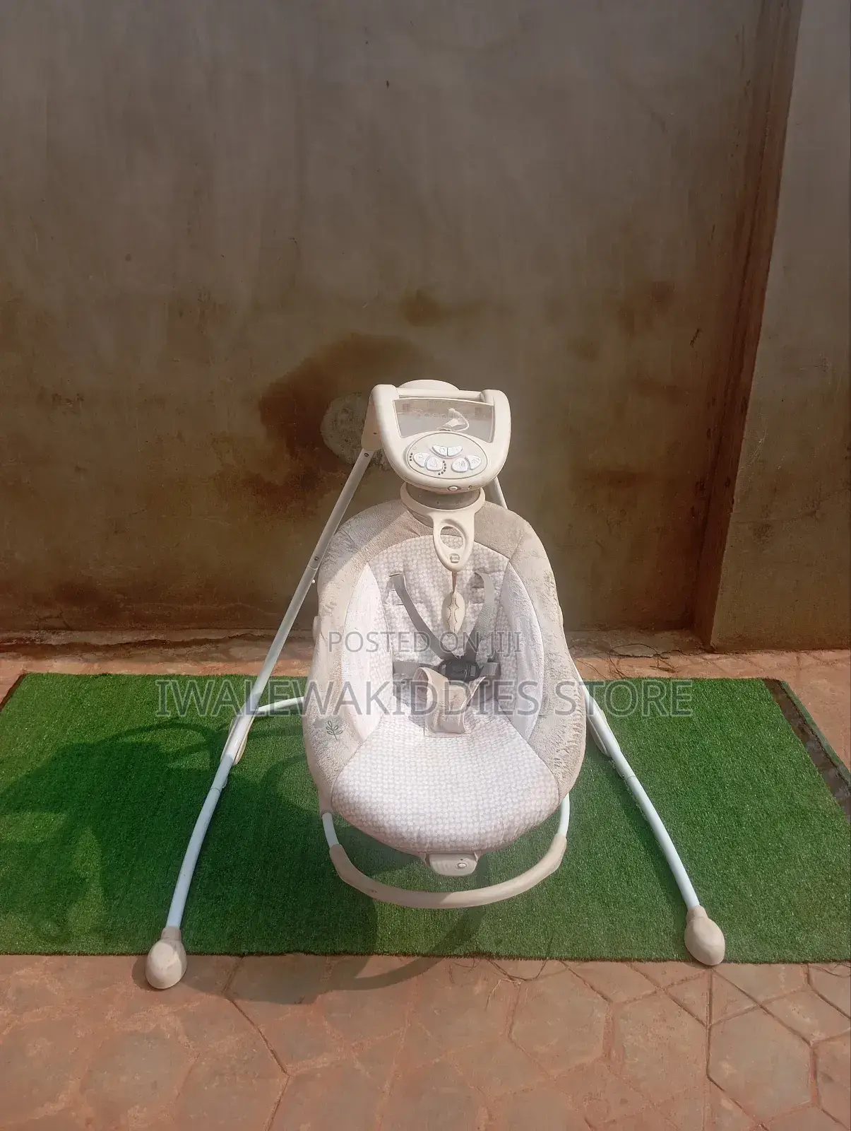 Infinity Swing