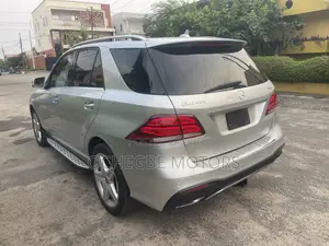 Mercedes-Benz GLE-Class GLE 400 4MATIC 2018 Silver