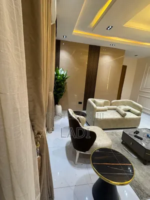 3 Bed Luxury Apartment