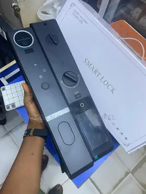 Smart Lock With Camera,Finger Print,Card and Code App Tuya