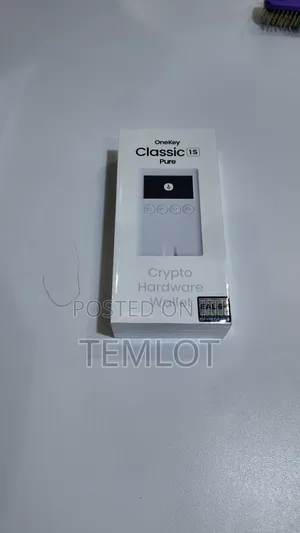 Onekey Classic 1s Pure Crypto Hardware Wallet