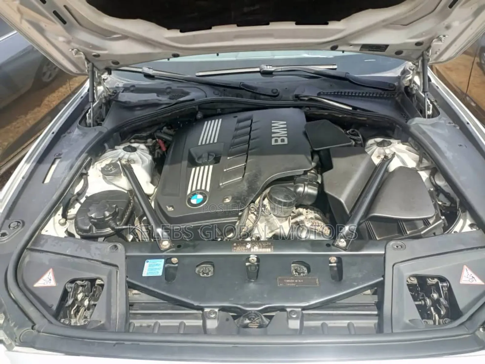 BMW 528i 2012 Silver