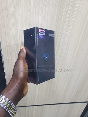 New Samsung Galaxy S9 64 GB Purple