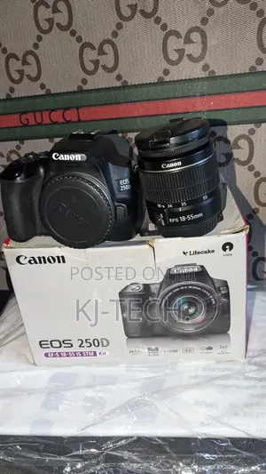 Canon 250d With 18-55mm Lens