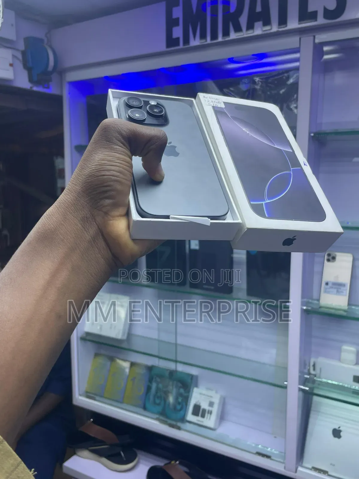 Apple iPhone 16 Pro 128 GB Black