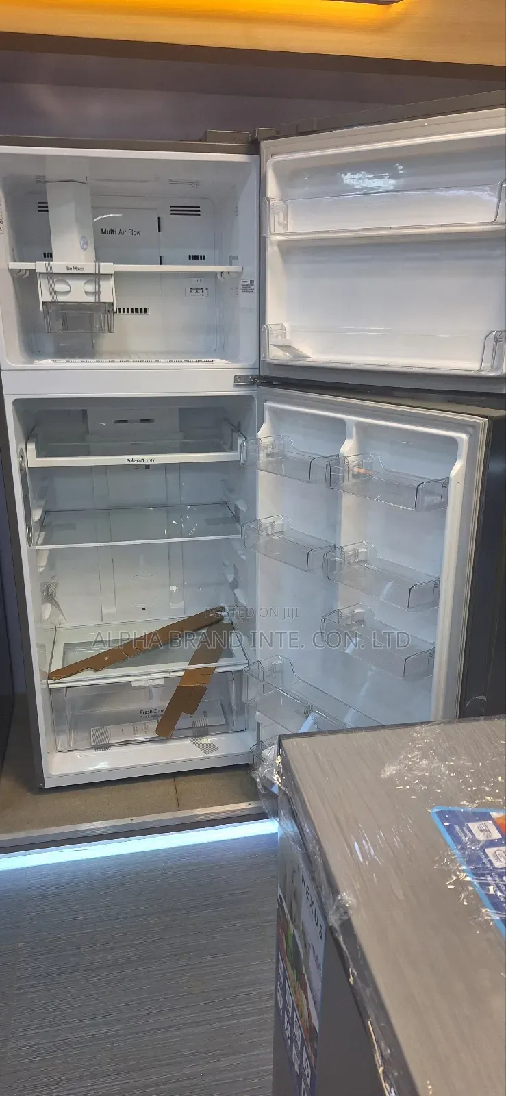 Lg Fridge 502