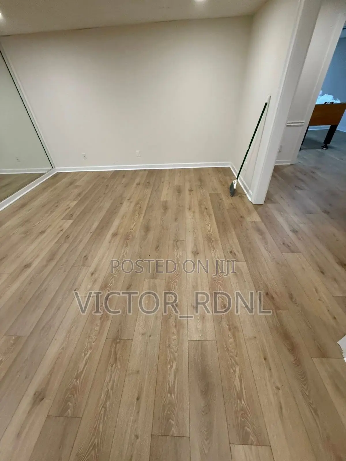 Walnut Vinyl Flooring Carpet