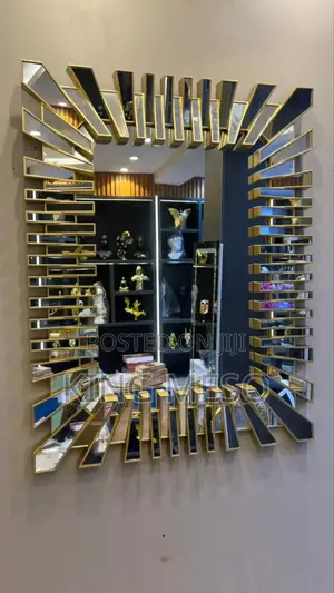 Beautiful Design Wall Mirror Available as Seen