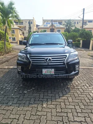 Lexus LX 570 (5 seats) AWD 2015 Black