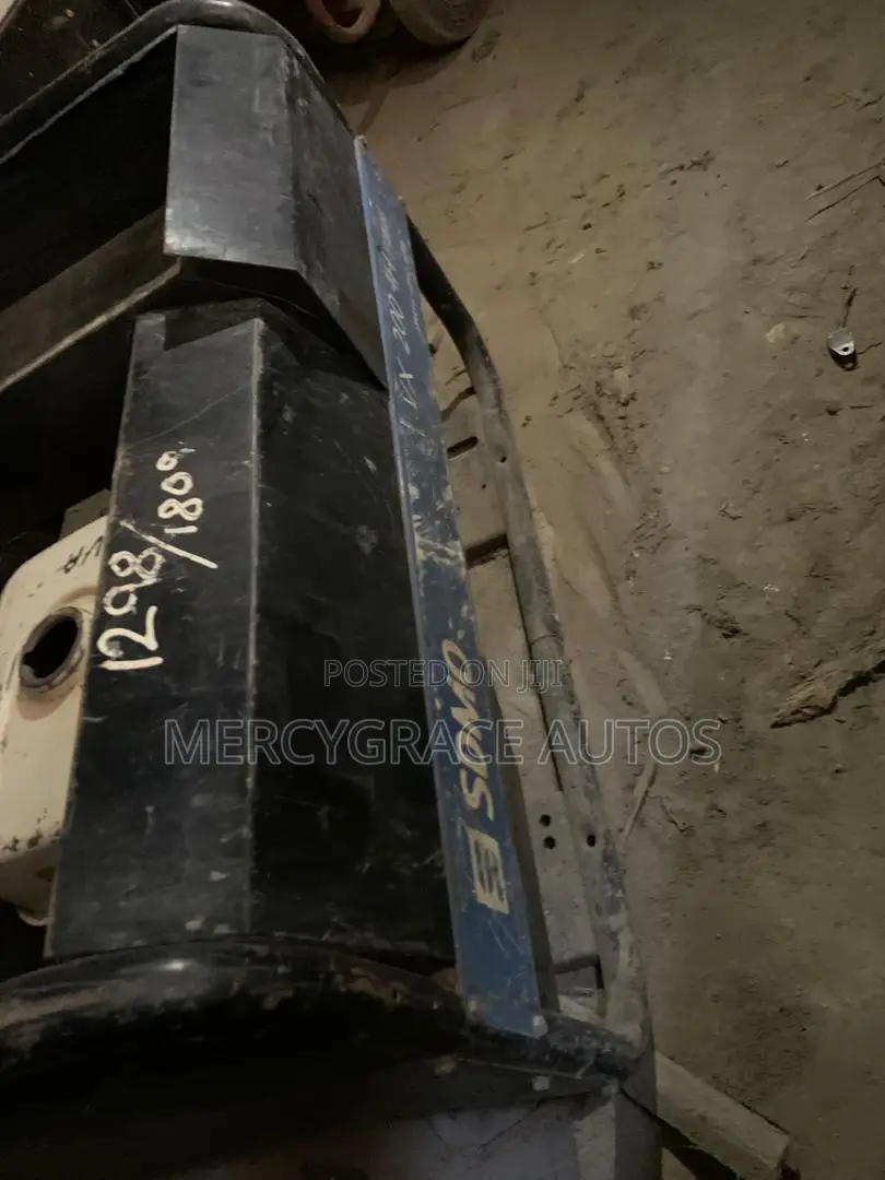 Uk Used Sdmo Vx200 Generator for Welding Processes