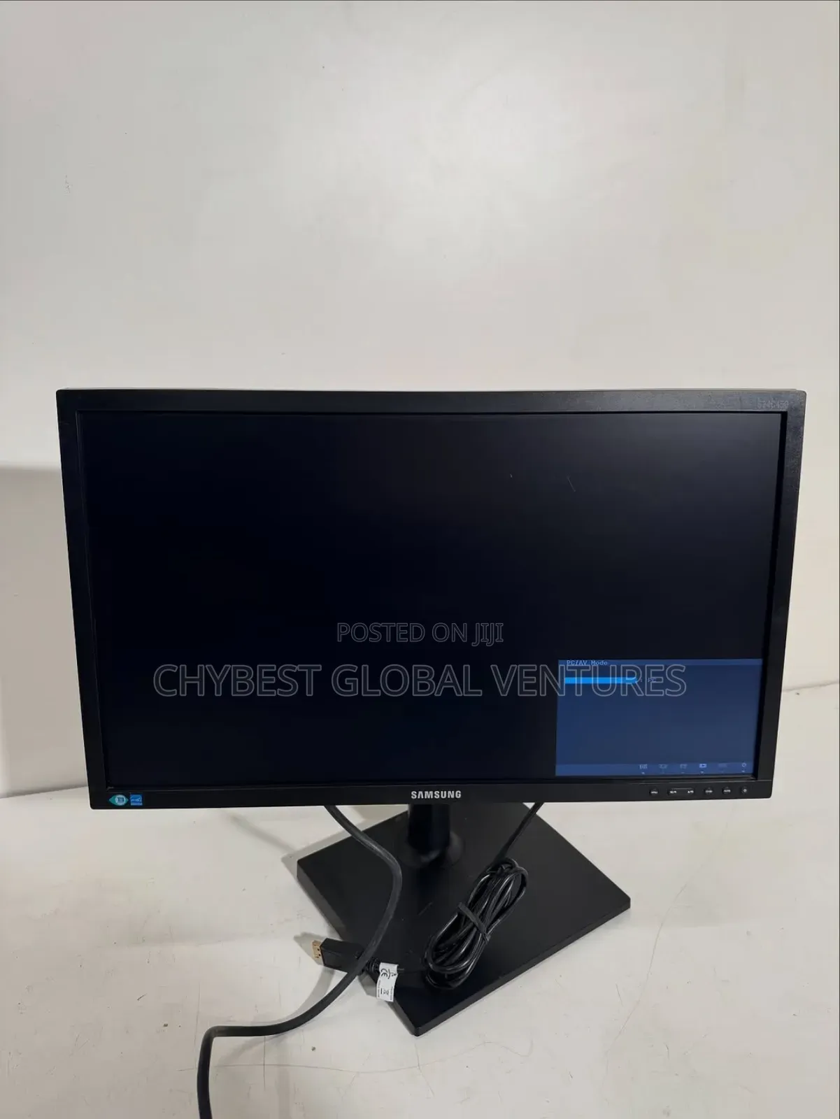 24 Inches Samsung Monitor