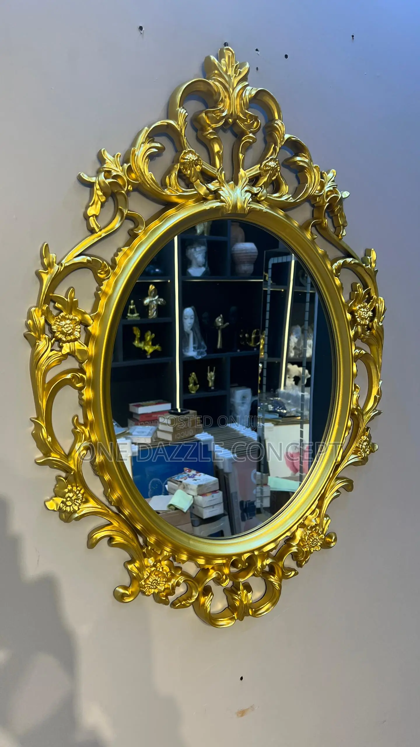 Royal Mirror