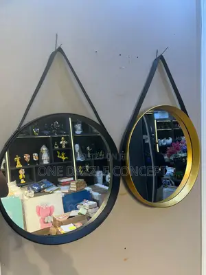 Royal Mirror