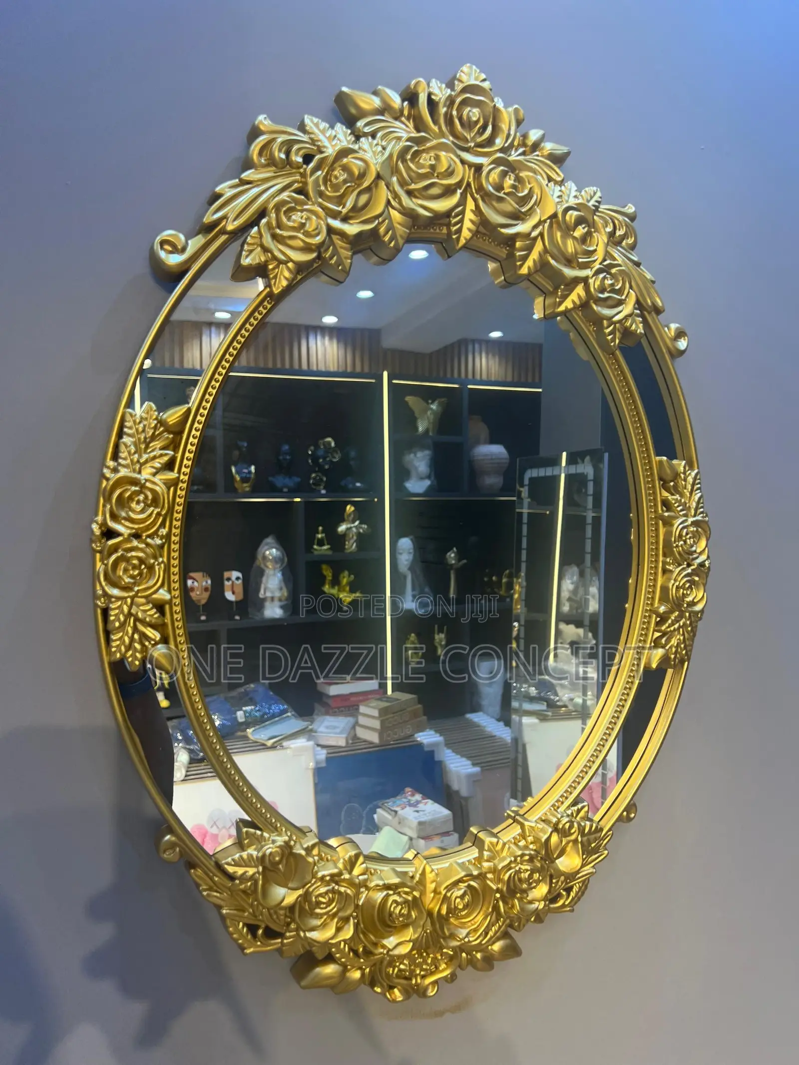 Royal Mirror