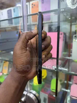 Apple iPhone 16 Plus 128 GB Black