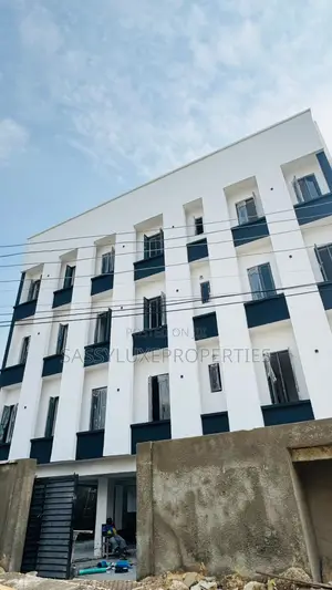 Furnished 3bdrm Apartment in Ilasan Lekki for sale