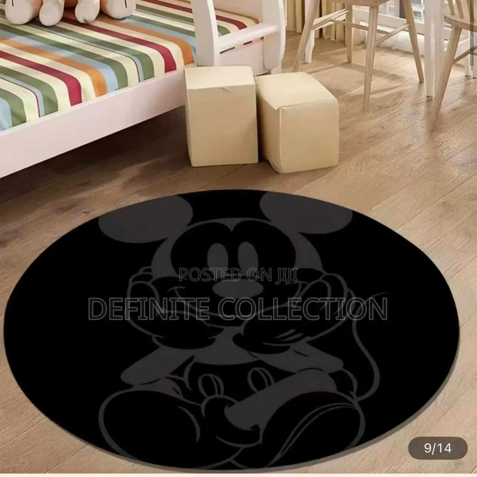 Round Luxury Centre Rug