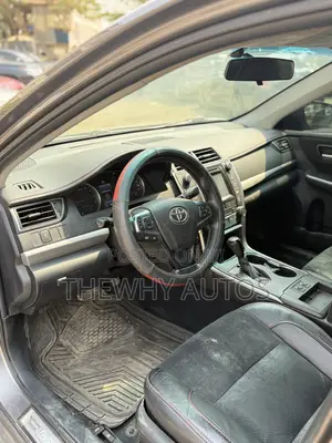Toyota Camry XSE 4dr Sedan (2.5l 4cyl 6A) 2016 Gray