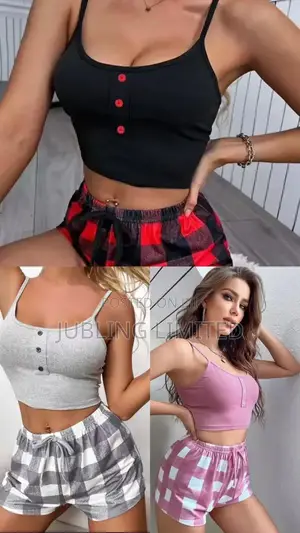 2-in-1 Women’s Loungewear Nightwear Set