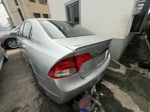 Honda Civic 2011 Silver