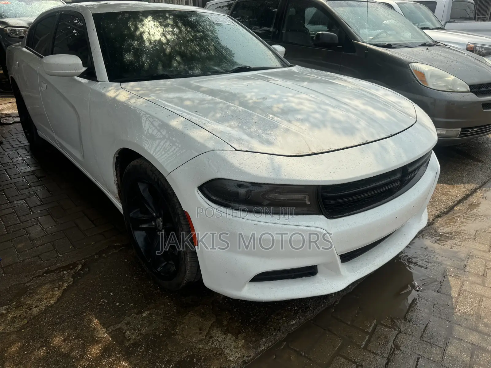 Dodge Charger 2017 White