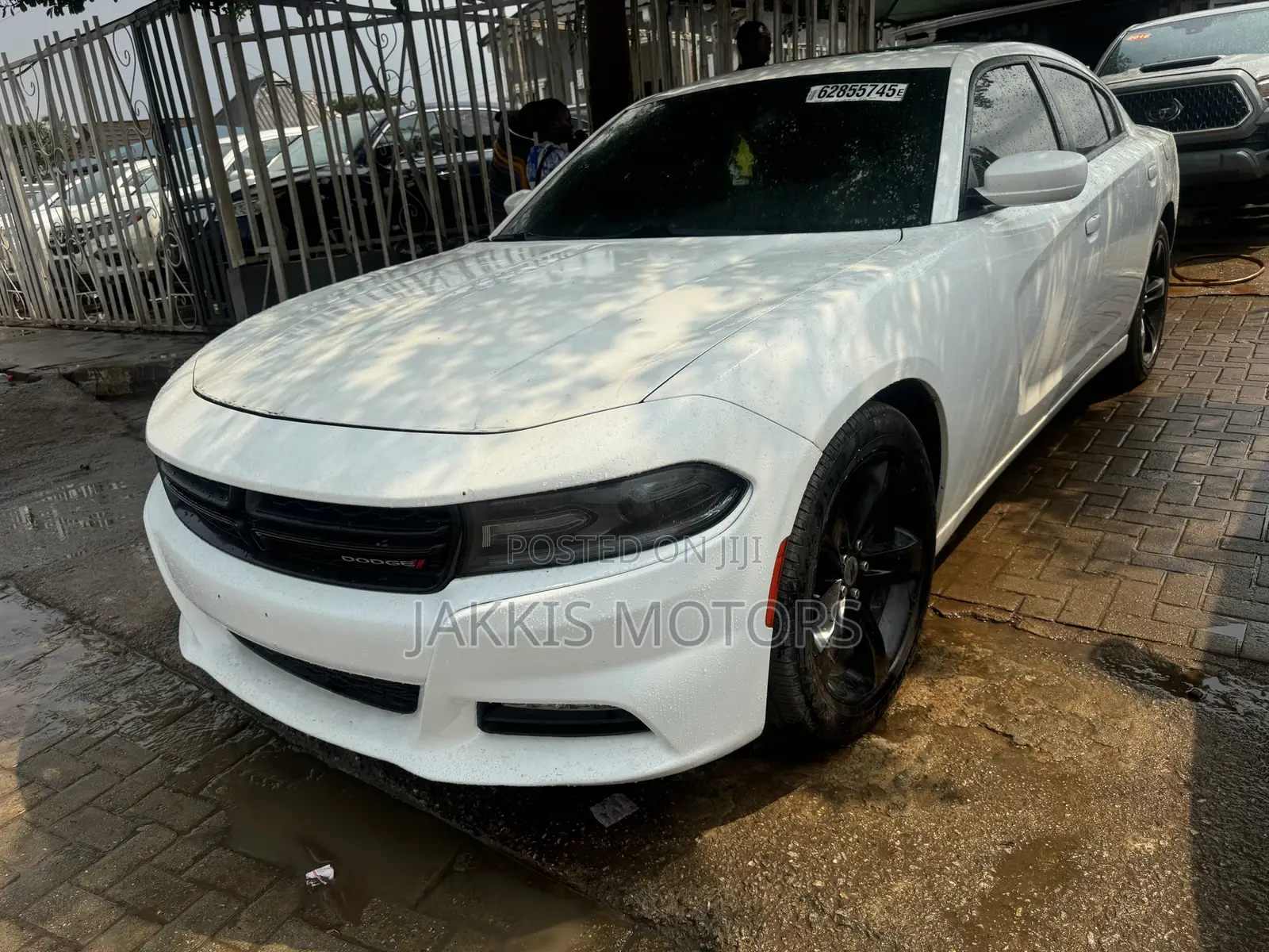 Dodge Charger 2017 White