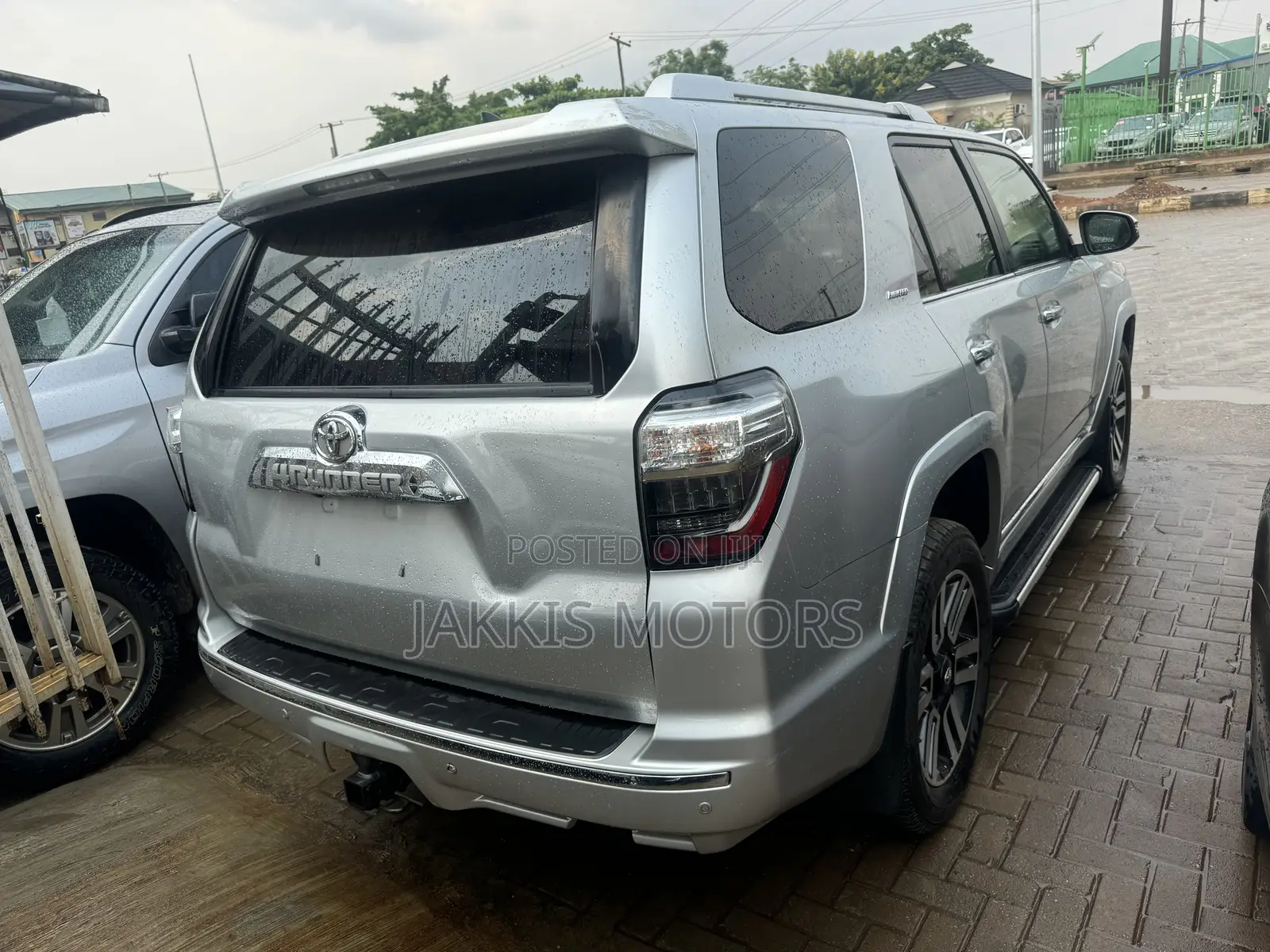Toyota 4-Runner 2016 Silver