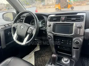 Toyota 4-Runner 2016 Silver