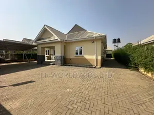3bdrm Bungalow in Von, Lugbe District for sale