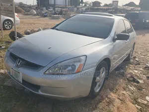 Honda Accord 2005 Silver