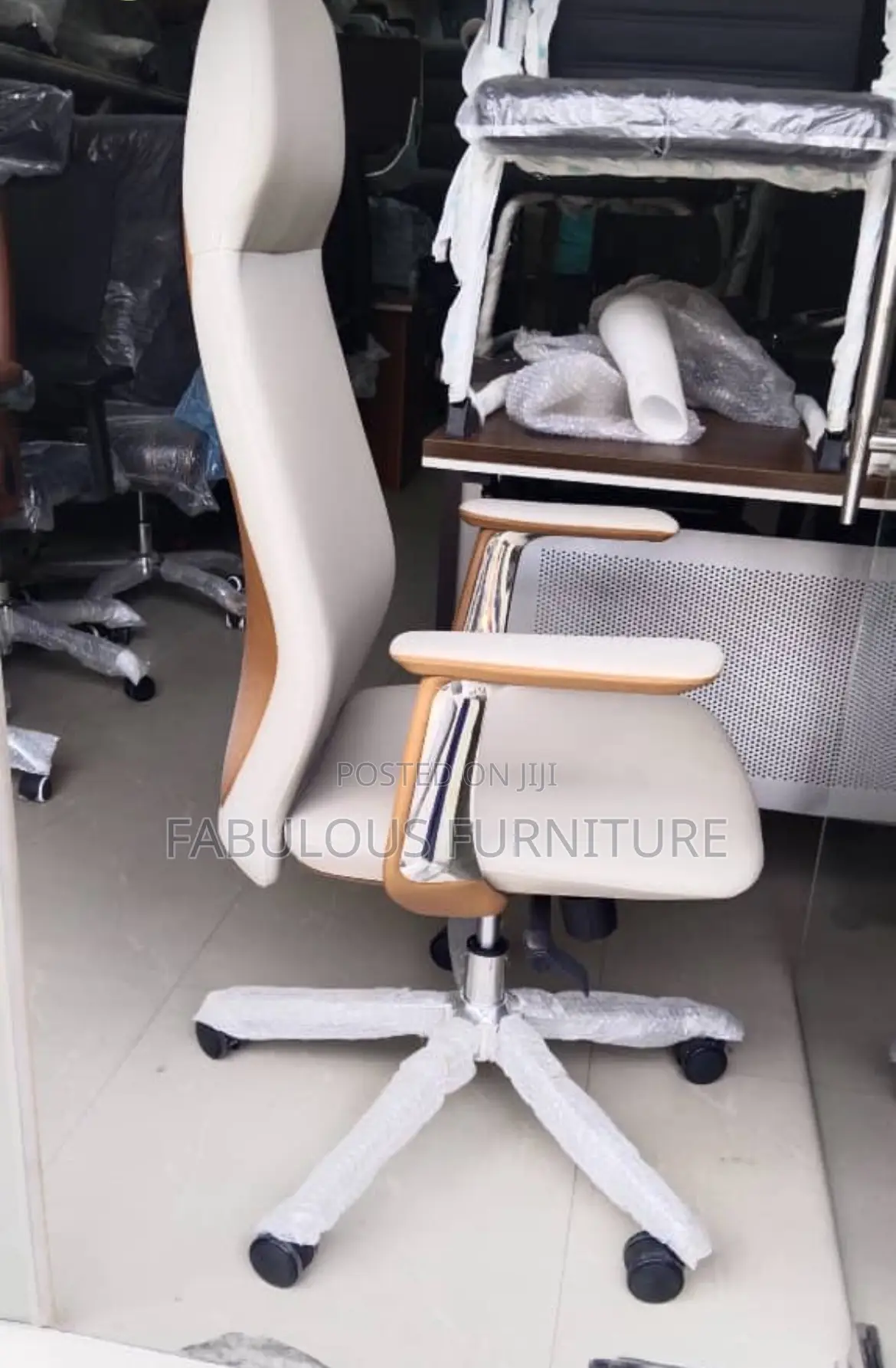Office Chairs Available as Seen