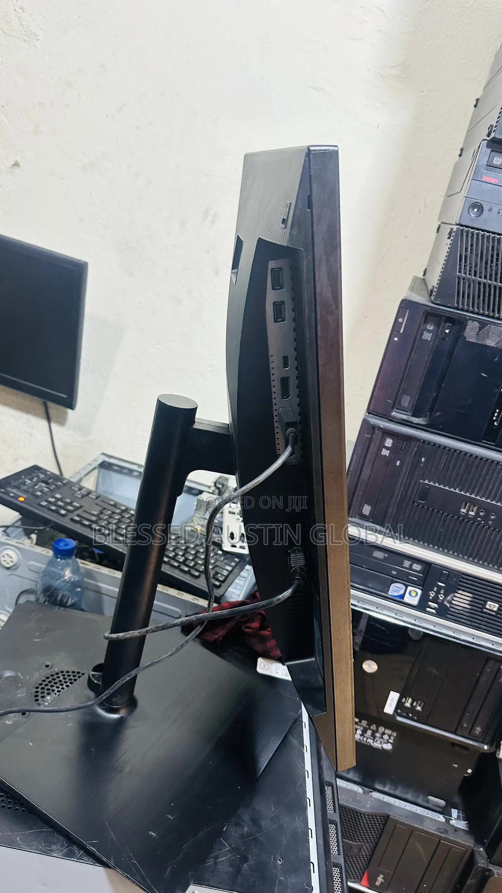 24 Inches 2k Resolution Gaming Monitor